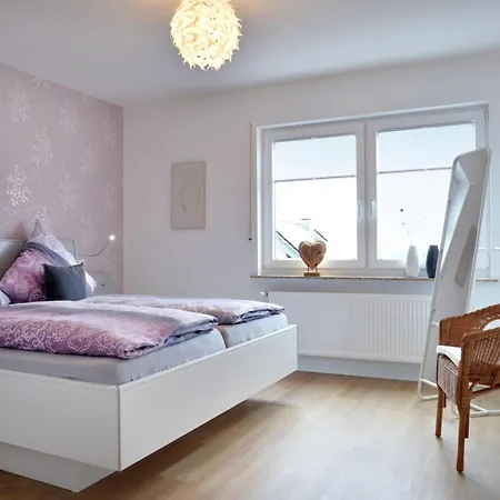 Lovely In Apartment *